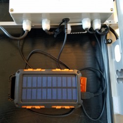Chargeur de batterie USB en cas de décharge complète.